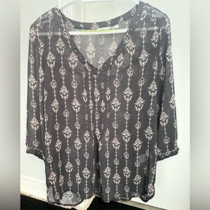 Reitmans Grey/ Paisley Top Size XL
